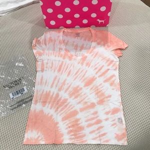 NWT PINK Victoria’s Secret Perfect V-Neck Tee M